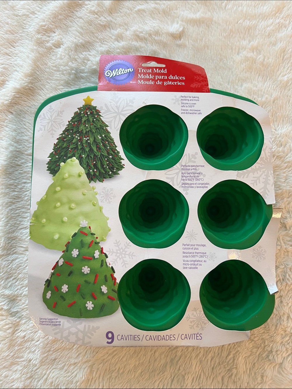 Wilton 3D Christmas Tree (9) cavity Silicone Mold, Baking, Soaps, Candles